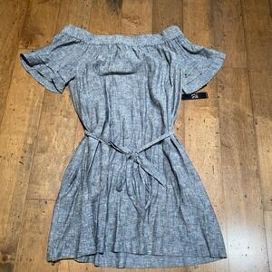 New York & Company Grey off‎ the shoulder top with tie detail